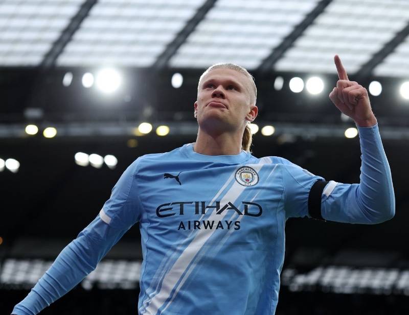 49场50球！哈兰德距欧冠纪录仅90球，10年内能超梅西和C罗吗？